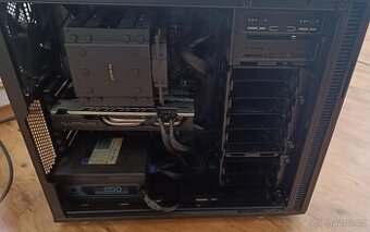 PC i7 8700K/16GBRAM DDR4/RX 580 8GB/1TB m2 NVMe