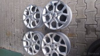 Prodám orig.alu Kia 7 j x 18 et 54