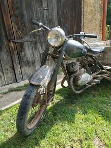 Motocykl CZ 150c - náhradní díly