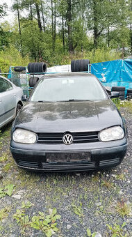 VW Golf IV 1,6 16V HB r.v.2000