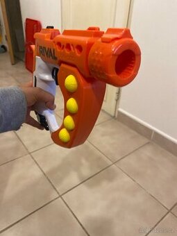 Nerf pistole