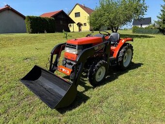 Malotraktor Kubota GL 25 Grandel XDS s celním nakladačem 450