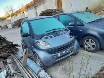 Smart na díly