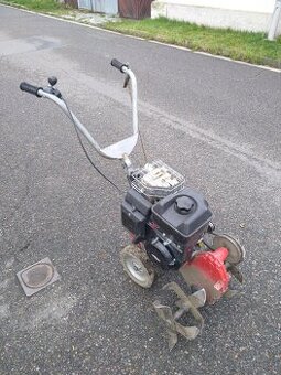 Zahradní rotavátor Toro