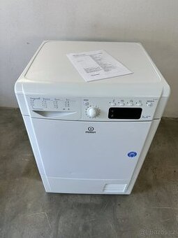 Sušička 7 kg Indesit TEPELNÉ ČERPADLO - TOP STAV-