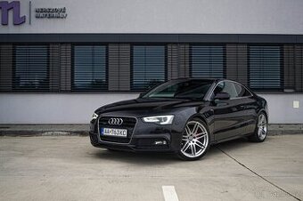 Audi A5 3.0 TDI DPF quattro S tronic BLACK