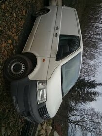 VW Transportér T5 1.9 TDI 63 KW AXC