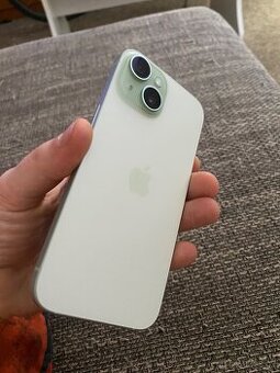 Iphone 15, zelený, 100 procent baterie