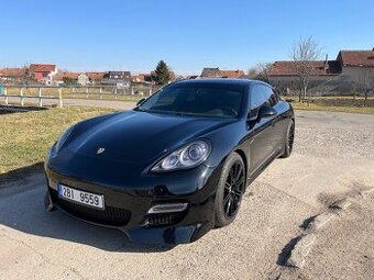 Porsche Panamera Turbo