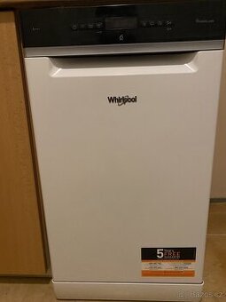 Prodám myčku WHIRLPOOL WSFO 3O34 PF bílá