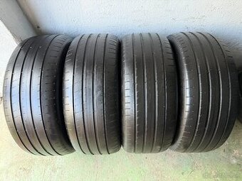 Sada letních pneu Good Year Eagle F1 Asymm. 6 235/50 R18 XL