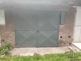 Proděj zděné garáže v Třinci, část Dolní Lištná