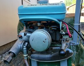 Lodní motor TUMMLER 5x. Funkční a na díly nebo opravu.