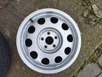 15"extra lehký kusový alu disk origo Audi A3