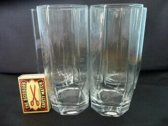 SKLENKY - VYSOKÉ . HRANATÉ č.17