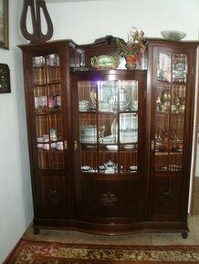 Starožitný nábytek, hodiny, židle, křesla, lustr, obraz,stůl