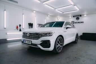 Volkswagen Touareg, S-LINE 3,0 TDI V6 210kW CZ DPH
