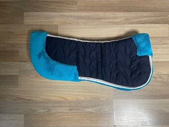 Tlumicí podložka se syntetickým beránkem FOUGANZA