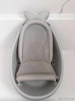 SKIP HOP Vanička s ergonomickou podložkou Moby