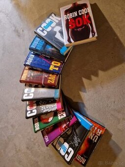 Prodám 11 ks detektivních knih od Robina Cooka