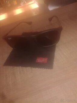 Ray-Ban sluneční brýle