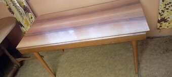 Konferenčni stůl stolek