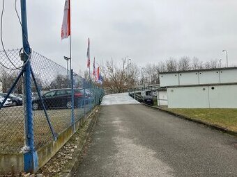 Pronájem garáže v Krčínově ul. v Č. Budějovicích (u AAA)