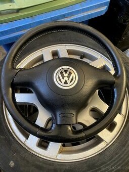 VOLANT VW GOLF IV BORA