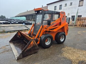 smykem řízený nakladač - 1