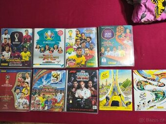 Fotbalové kartičky panini ,topps