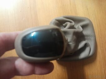 Mercedes A - řadící páka