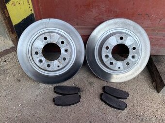 Mazda - Sada zadních brzdových kotoučů