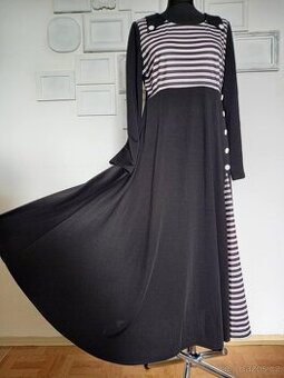 Dlouhé retro šaty s proužky, top stav