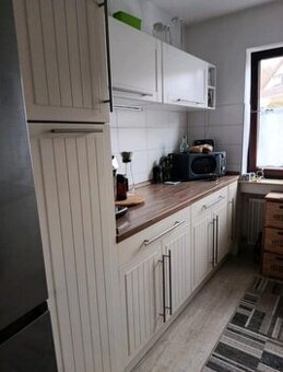 Venkovská kuchyně se spotřebiči,6311