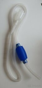 Odsávačka na dno akvária