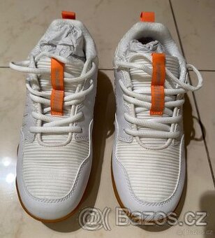 Sálové boty SALMING RIVAL 2 Junior WHITE/NECTARINE vel.35