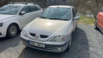 1999 Renault megane 1.4 16v platná stk 2027