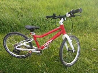 Dětské kolo Woom 4 červené