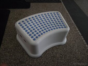 Stupínek Ikea