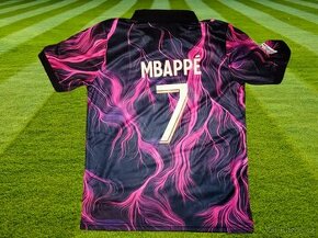 dres Mbappe PSG 23/24 special edition 115-125cm - 1