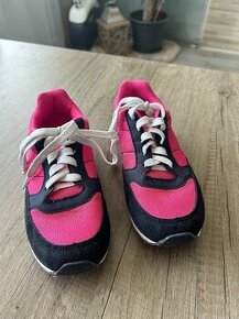 Dívčí vycházková obuv 32 NOVÉ