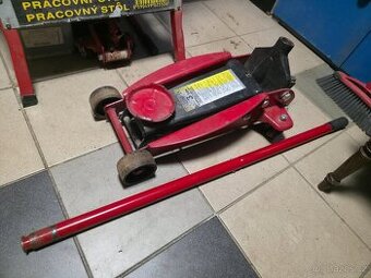 Hydraulický zvedák 3t