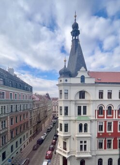 PRONÁJEM  KANCELÁŘE V CENTRU PRAHY - bez provize