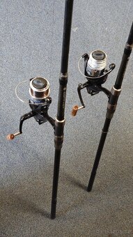 2X JRC Contakt tele 3,6m 3 lb a 2X Okuma Longbow LB60 - 1