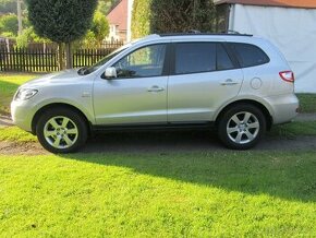 HYUNDAI 4x4 SANTA FE 2.2 CRDi 114kw 2009 nový čr.166 255km.
