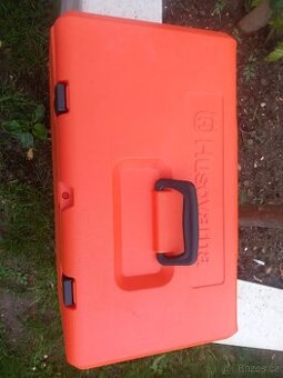 Bedna Husqvarna
