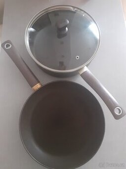 2 ks pánev tefal 26 cm