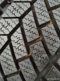 195/55/16 zimni pneu CONTINENTAL 195/55 R16