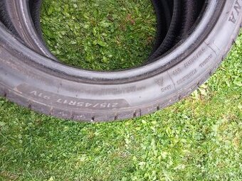 215/45R17 2 ks