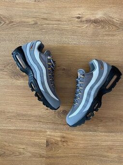 Nike Air Max 95 velikost 43